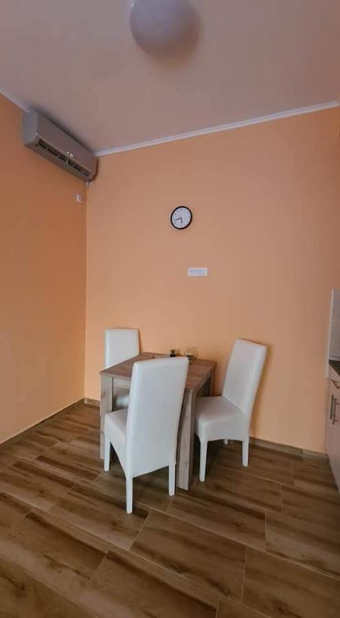 Ales Apartman Sombor Eksteriør billede